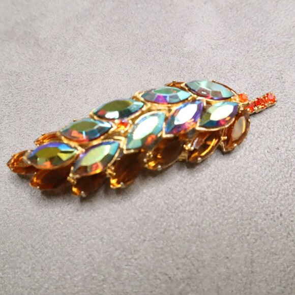 Juliana Rhinestone Leaf Brooch: Vintage 1960s Fall Statement Pin - Picture 5 of 11